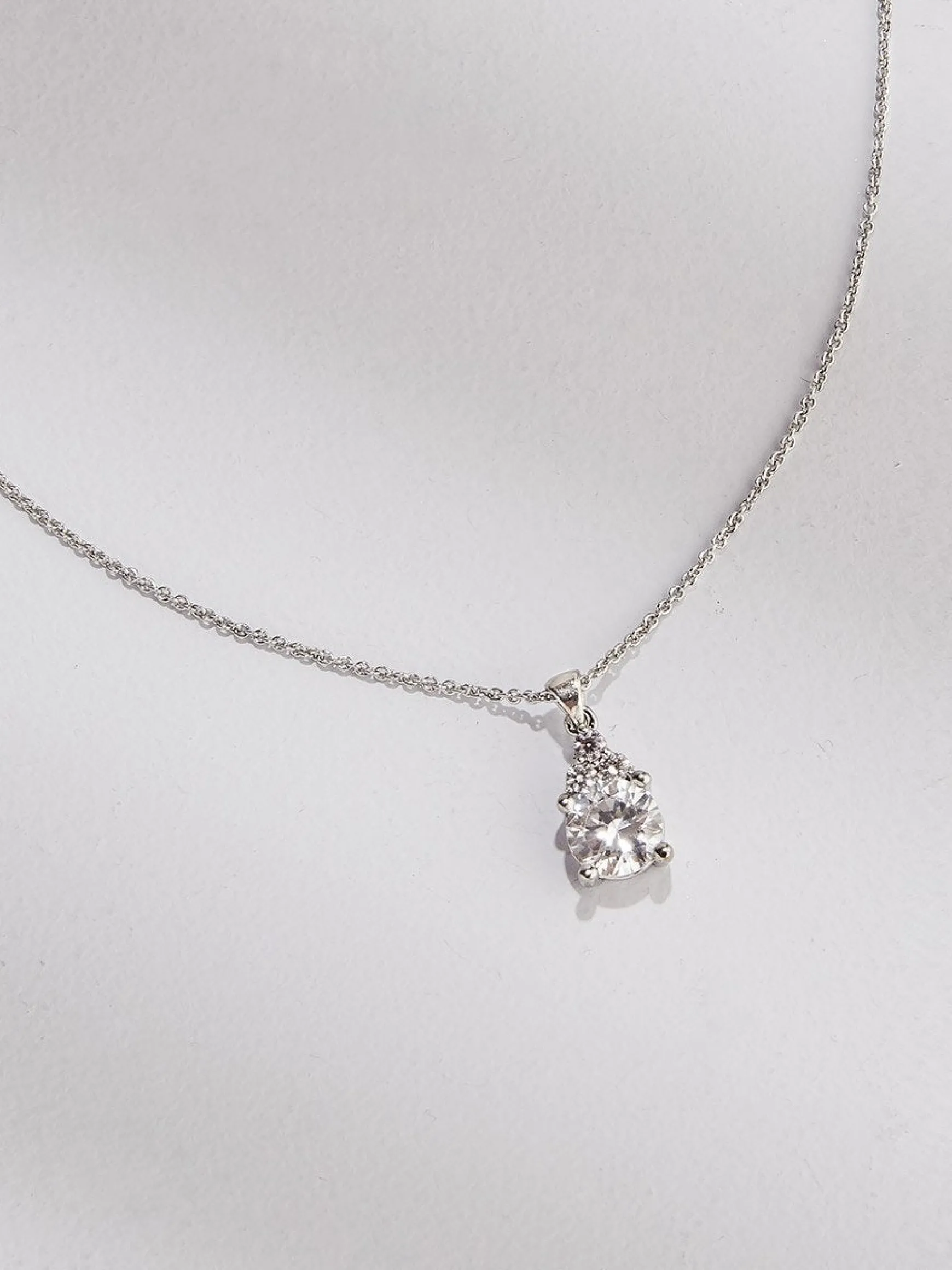 Chloe Pendant