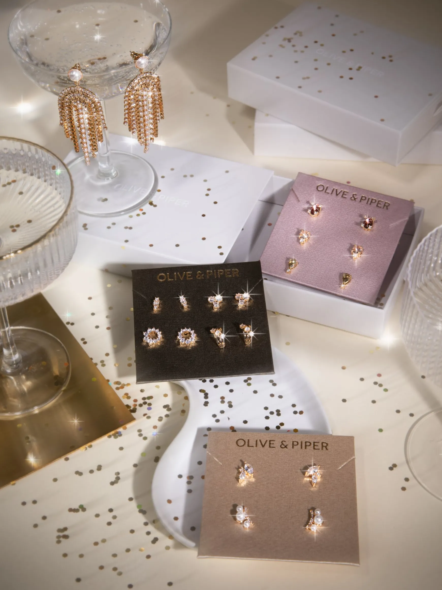 Magnolia Stud Set