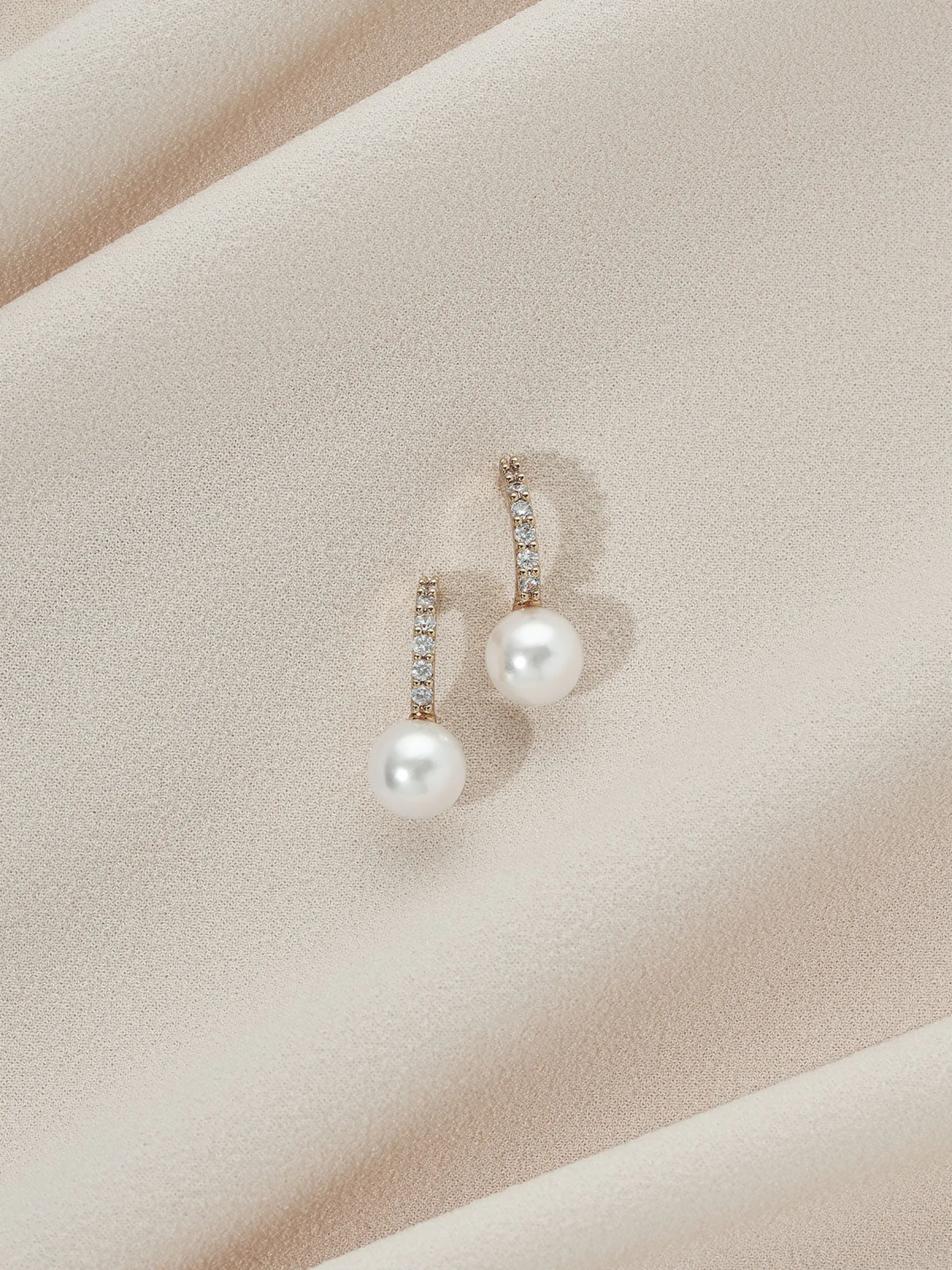 Malia Half Hoops