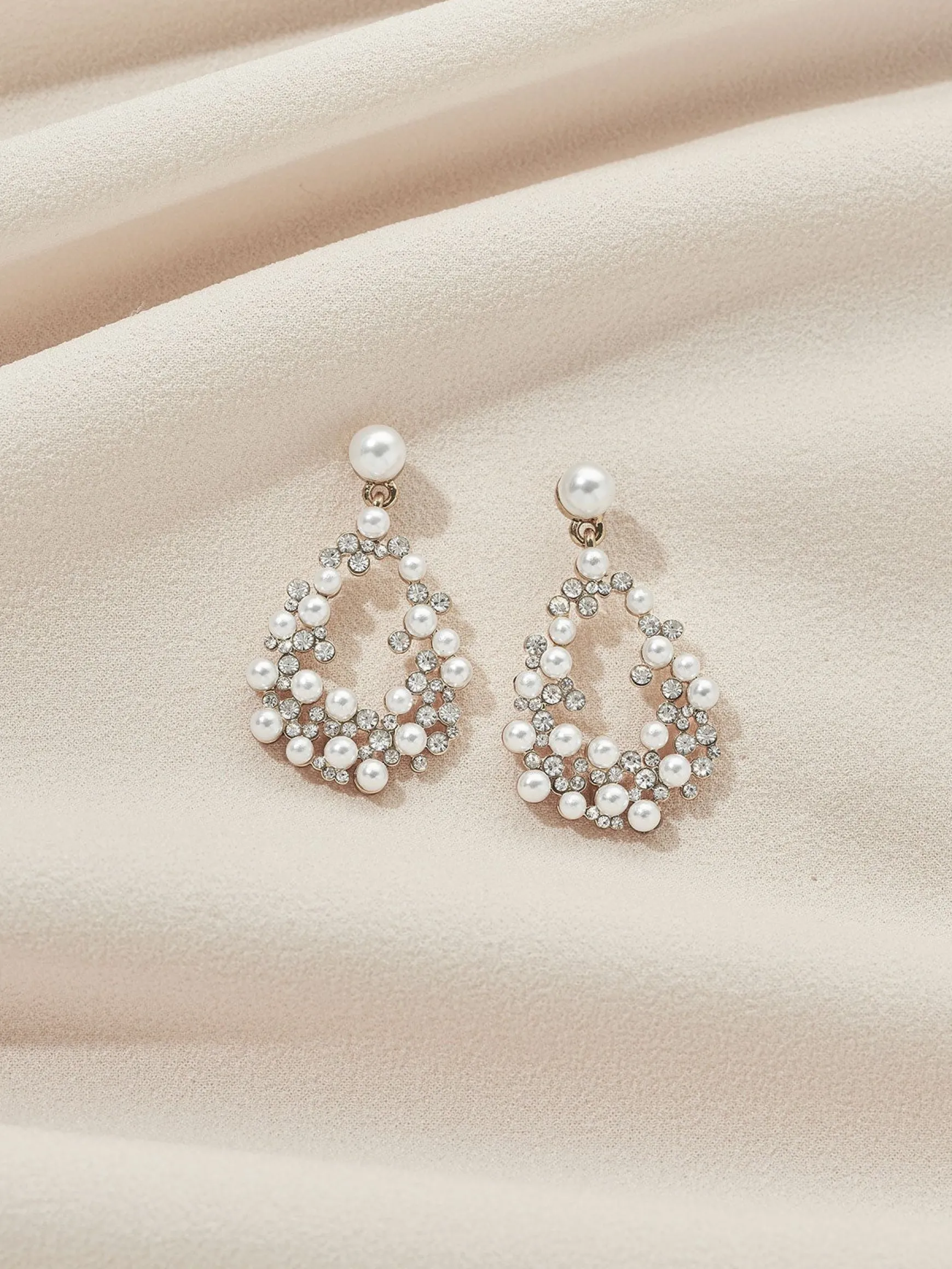 Mini Avery Earrings