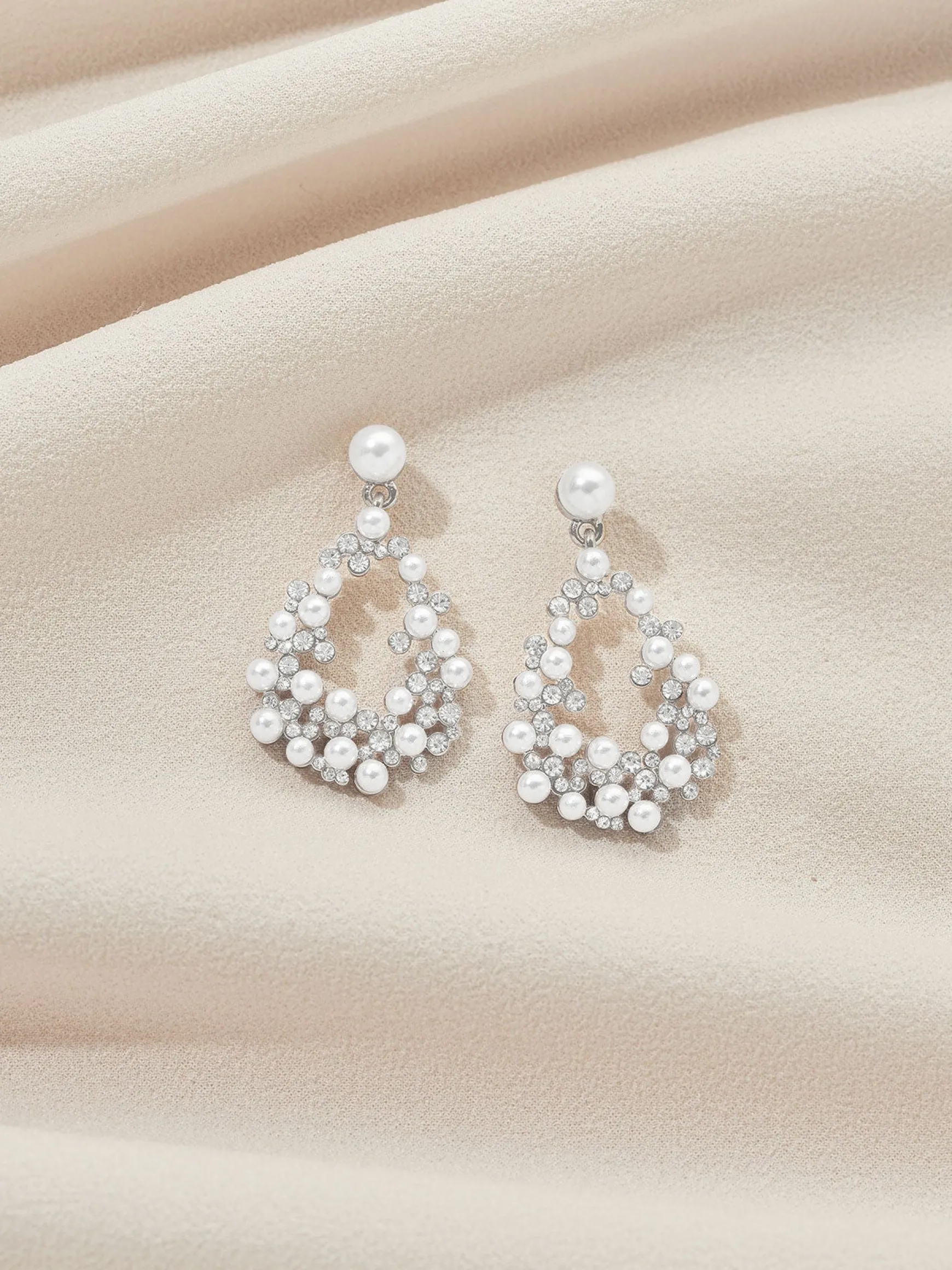 Mini Avery Earrings