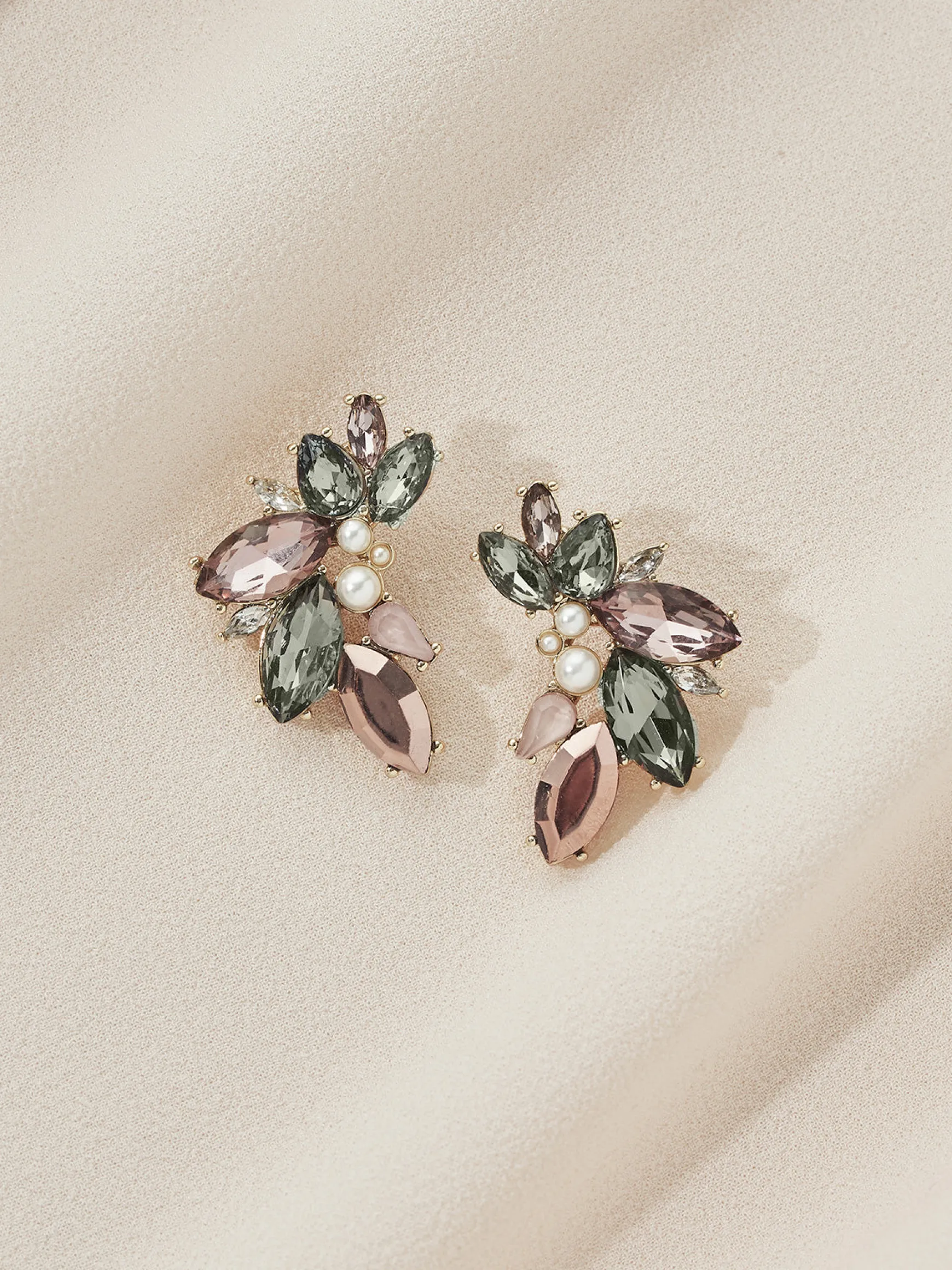 Porter Studs - Rosewood