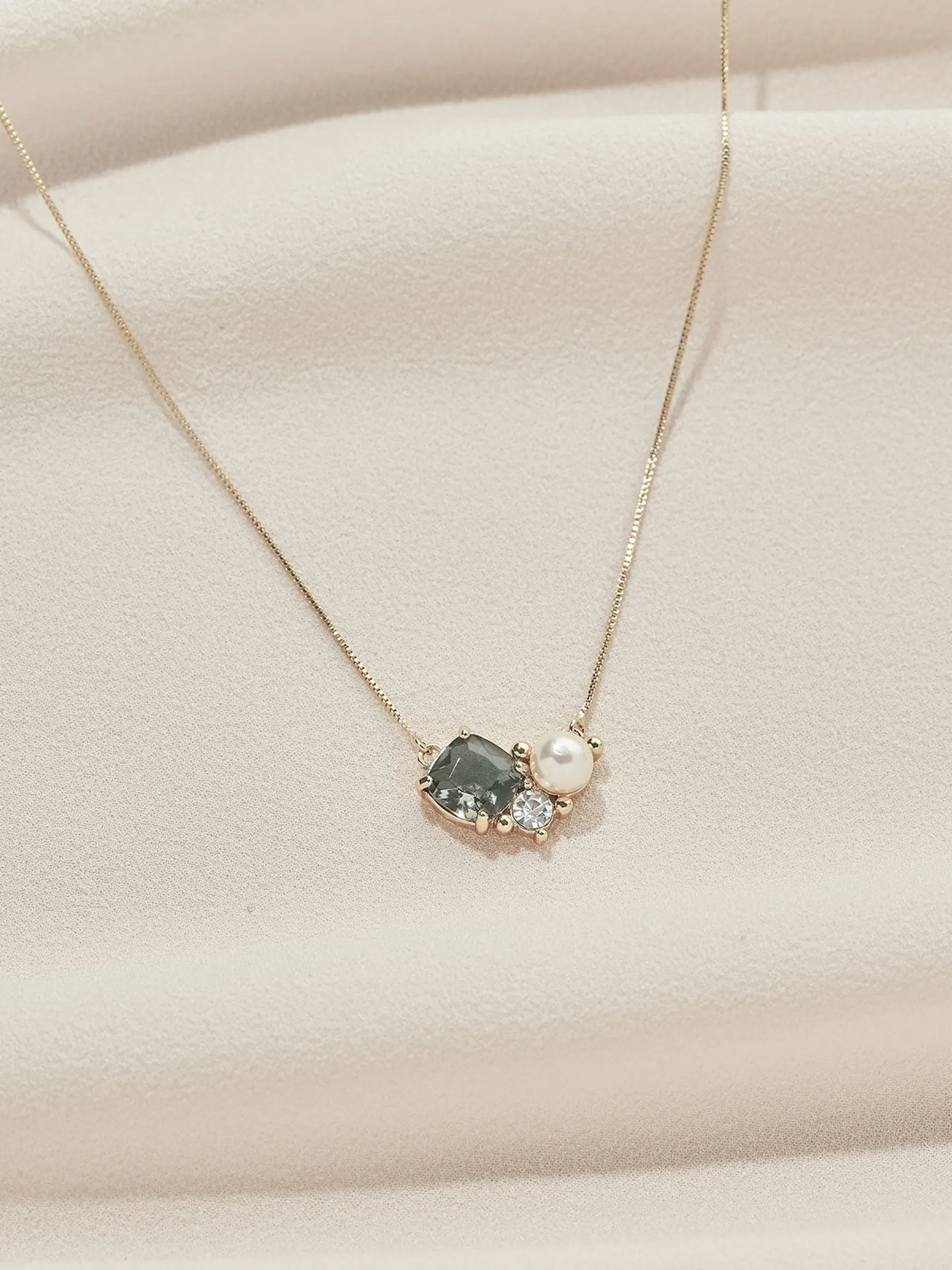 Sadie Pendant
