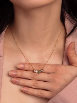 Teri Pendant
