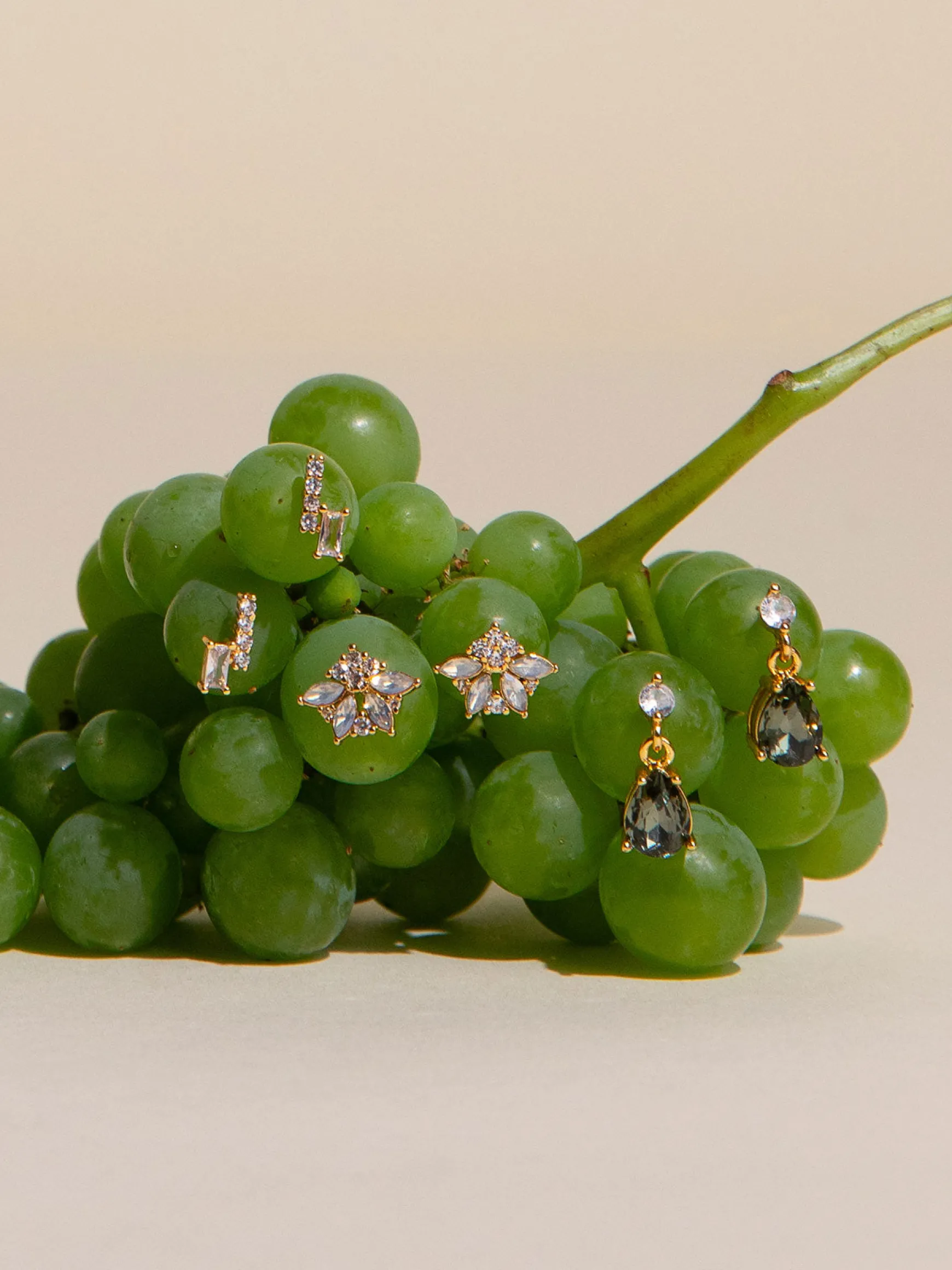 Tuileries Petite Stud Set