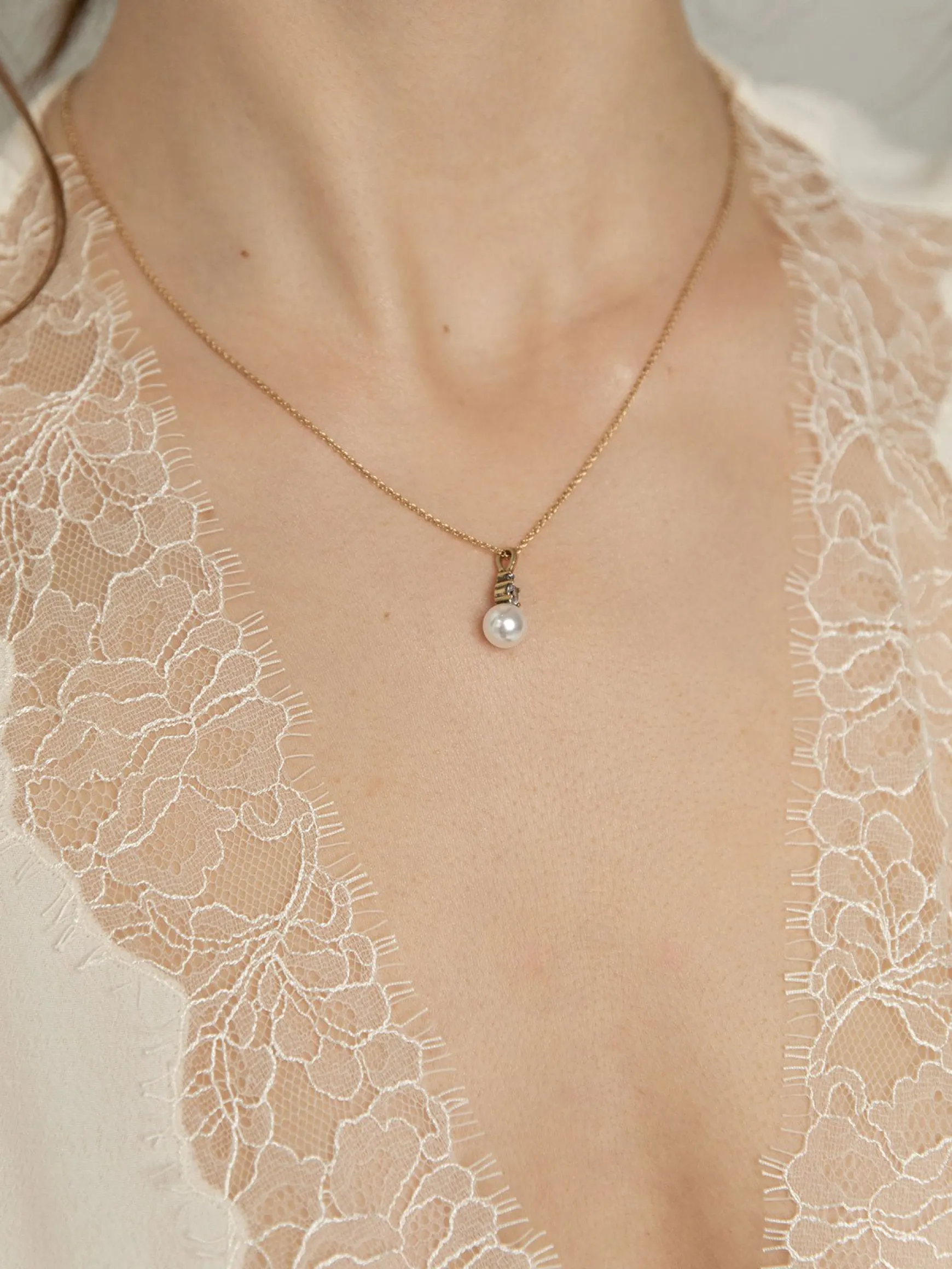 Vienna Pendant